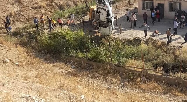 ۲ کشته و یک مصدوم در پی سقوط سمند به زیر پل در محور یاسوج به اصفهان