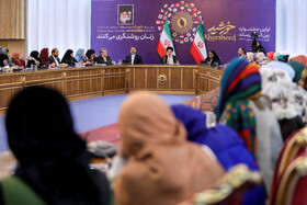 نشست شرکت کنندگان در جشنواره بینالمللی رسانه (خورشید) با رییس جمهور