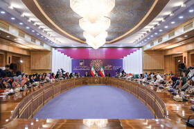 نشست شرکت کنندگان در جشنواره بینالمللی رسانه (خورشید) با رییس جمهور