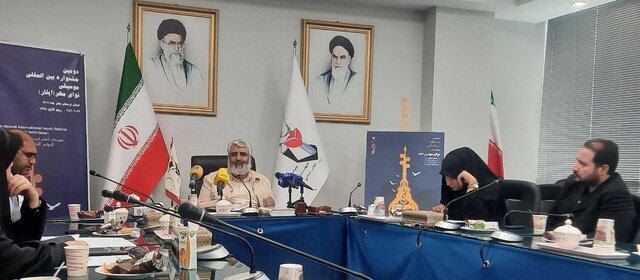 معاون فرهنگی بنیاد شهید:از هنرمندان فعال در حوزه ایثار و شهادت حمایت میکنیم معاون فرهنگی بنیاد شهید:از هنرمندان فعال در حوزه ایثار و شهادت حمایت میکنیم
