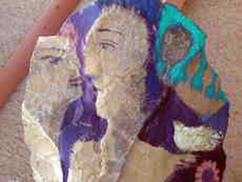 انسانهای نخستین که با الهام از نظامی از گور برخاستند