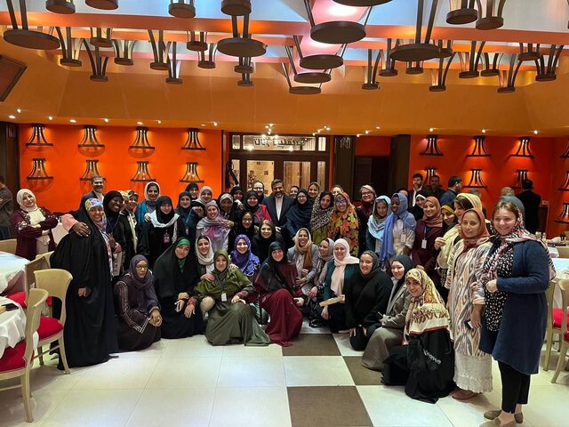 پایان جشنواره خورشید با ضیافت وزیر ارشاد پایان جشنواره خورشید با ضیافت وزیر ارشاد