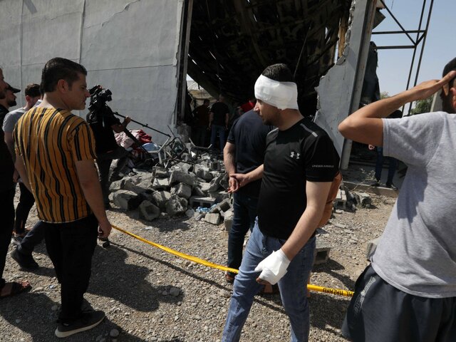 عکس: خبرگزاری فرانسه شمار قربانیان آتشسوزی در مراسم عروسی در عراق به ۱۱۹ نفر رسید