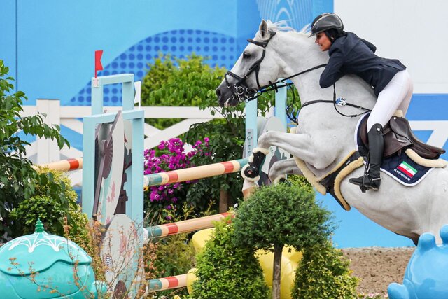 تزئینی نخستین دوره مسابقات پرش با اسب خراسان شمالی به کار خود پایان داد