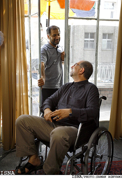 ماجرای مواجهه یک خبرنگار تازهکار با آتیلا پسیانی در خانه بهار