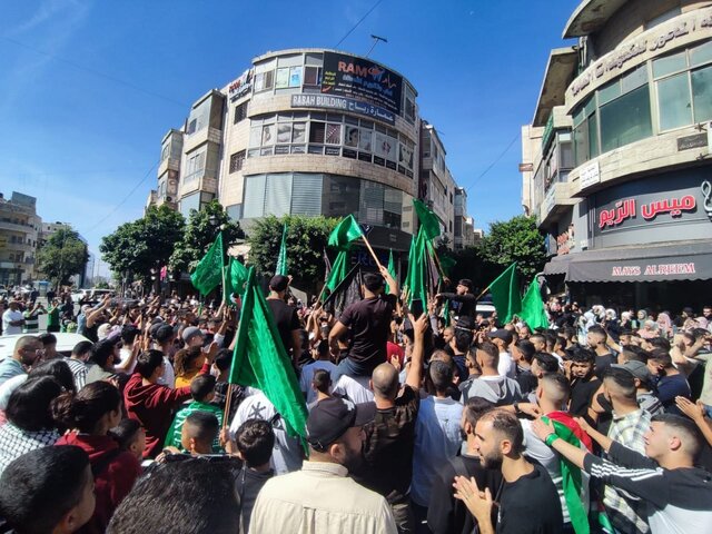 راهپیمایی‌های مردمی در کرانه باختری در حمایت از عملیات طوفان الاقصی