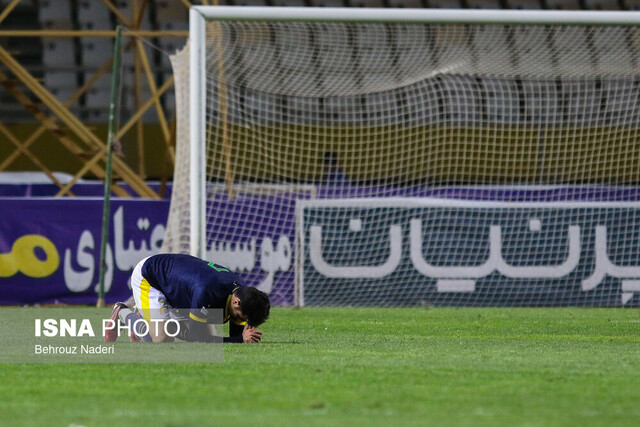 فرار رو به جلو به سبک اشکش! فرار رو به جلو به سبک اشکش!