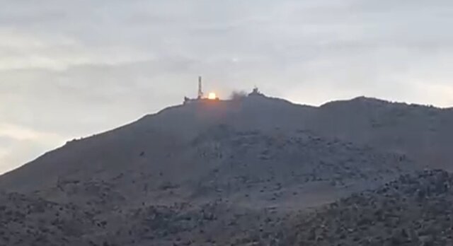 تنش در مرز لبنان و اراضی اشغالی/ حزبالله: ۳ سایت اشغالگران را هدف قرار دادیم تنش در مرز لبنان و اراضی اشغالی/ حزبالله: ۳ سایت اشغالگران را هدف قرار دادیم