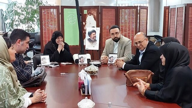 دختر امام موسی صدر: نمیخواستم تصویر مقدسی از پدرم ارائه شود