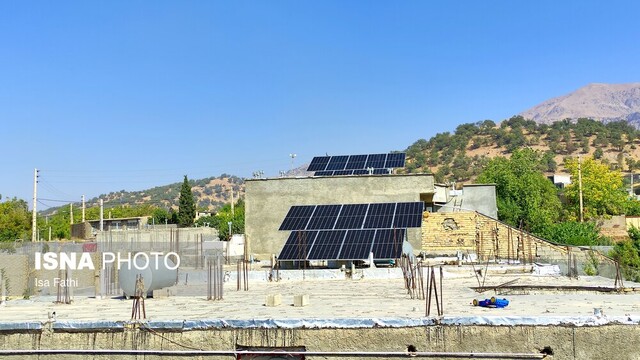 بهره برداری از ۷۱ نیروگاه خورشیدی برق در استان کهگیلویه و بویراحمد