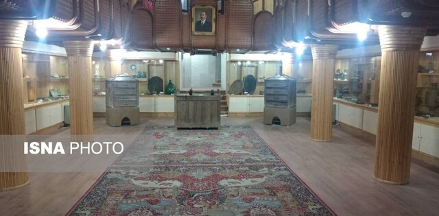 مرا به خاک معطر بوتههای چای بسپارید