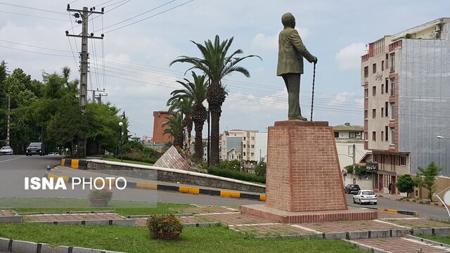 مرا به خاک معطر بوتههای چای بسپارید مرا به خاک معطر بوتههای چای بسپارید