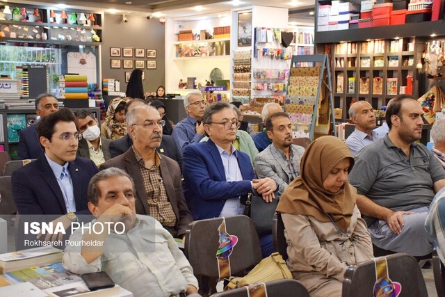 محیط زیست نیازمند قوانین الزامآور است/استراتژی مشخصی در توسعه پایدار نداریم