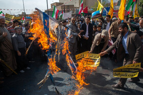 راهپیمایی نمازگزاران قمی در محکومیت جنایات رژیم صهیونیستی در فلسطین