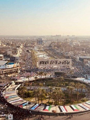 تجمع هزاران عراقی در میدان التحریر بغداد در حمایت از فلسطین