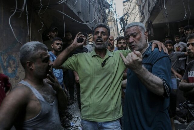 قسام در پاسخ به آوارگی غیرنظامیان، عسقلان را با ۱۵۰ موشک بمباران کرد