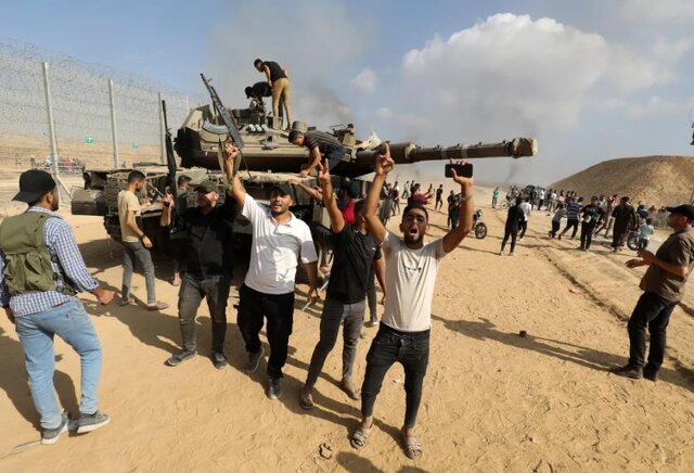 حماس چگونه رژیم صهیونیستی را غافلگیر کرد؟ حماس چگونه رژیم صهیونیستی را غافلگیر کرد؟