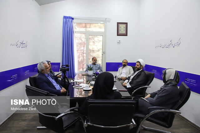 باید در فرایند جذب اساتید، تعهد اخلاقی و انقلابی به میزان تخصص علمی مهم تلقی شود