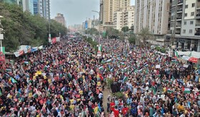 ده‌ها هزار پاکستانی در تظاهراتی حمایت خود را از فلسطین اعلام کردند