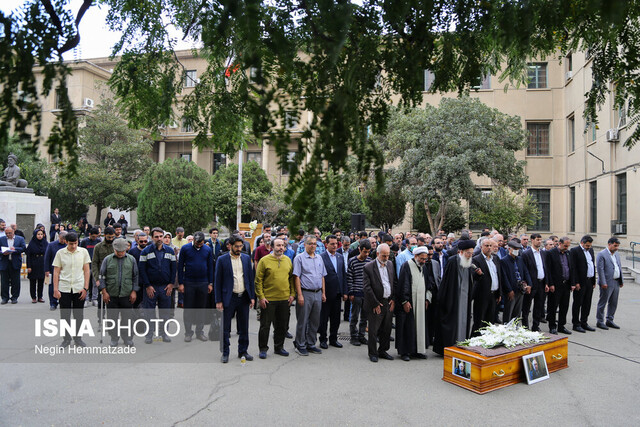 وداع با مردی که از نوادر روزگار بود وداع با مردی که از نوادر روزگار بود