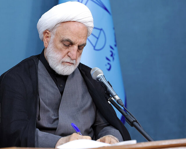 پیام تسلیت رئیس قوه قضاییه برای درگذشت آیتالله امامی کاشانی پیام تسلیت رئیس قوه قضاییه برای درگذشت آیتالله امامی کاشانی