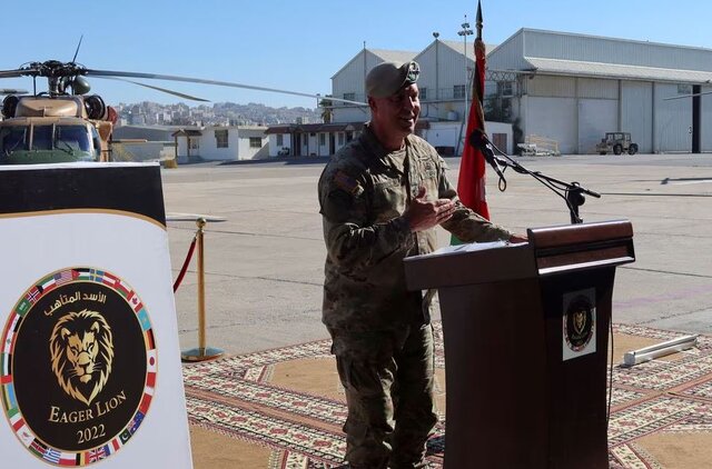 تصویر آرشیوی سفر اعلام نشده فرمانده نیروهای مرکزی آمریکا به سرزمینهای اشغالی