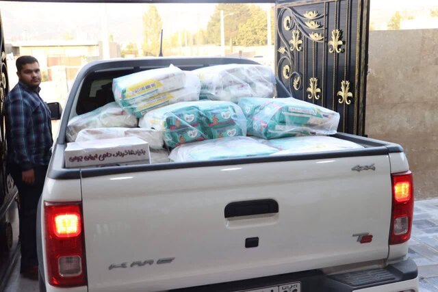 ارسال هدایای مقام معظم رهبری برای چهار قلوهای یاسوجی