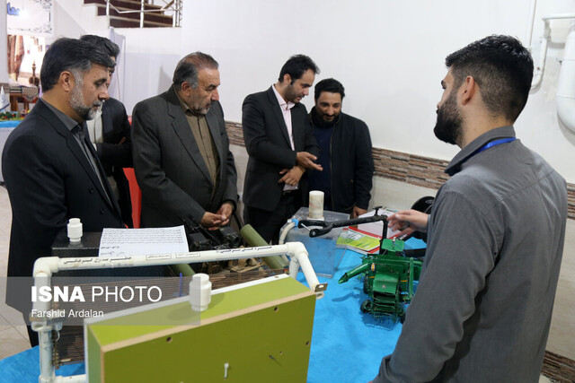 نمایشگاه دستاوردهای فناورانه جهاددانشگاهی کردستان