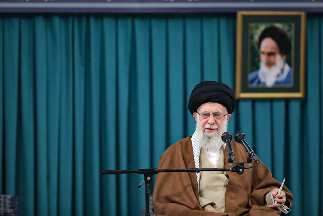 آغاز دیدار قهرمانان ورزشی بازیهای آسیایی و پاراآسیایی با رهبر معظم انقلاب تا دقایقی دیگر آغاز دیدار قهرمانان ورزشی بازیهای آسیایی و پاراآسیایی با رهبر معظم انقلاب تا دقایقی دیگر