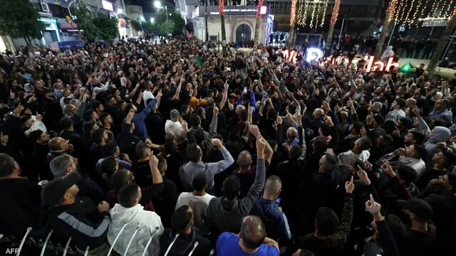 تظاهرات‌ فلسطینی‌ها علیه عباس در رام‌الله/اعلام عزای عمومی و اعتصاب