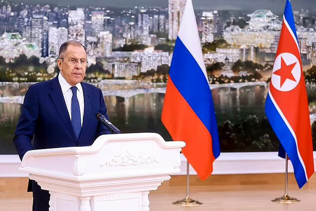 ملاقات لاوروف و وزیر خارجه کرهشمالی با هدف پیشبرد روابط