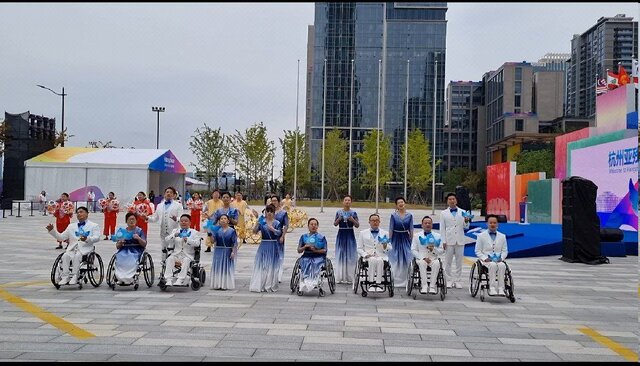 تصاویری از مراسم اهتزاز پرچم ایران در دهکده بازیهای پاراآسیایی هانگژو