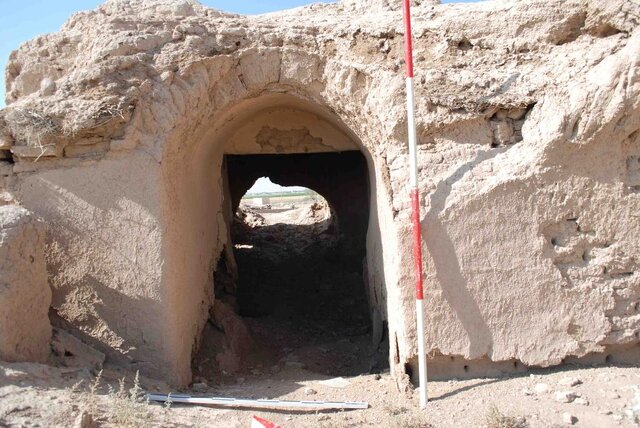 تخریب تدریجی یک روستای قاجاری