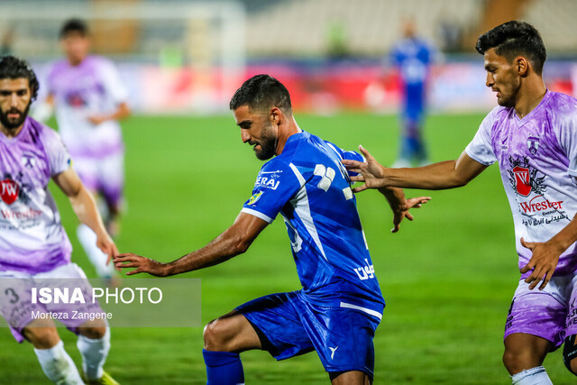 درود به شرف نکونام و استقلالیها/ محمدی بازیکن بزرگی است