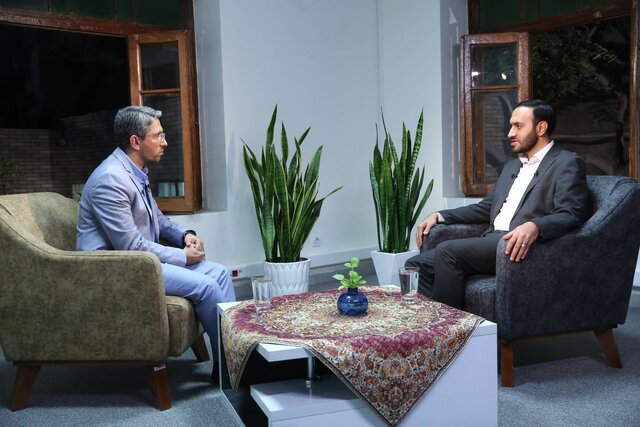 دههی پیشرو فرصت طلایی برای «آینده نزدیک» است/ این فرصت طلایی را به تهدید تبدیل نکنیم