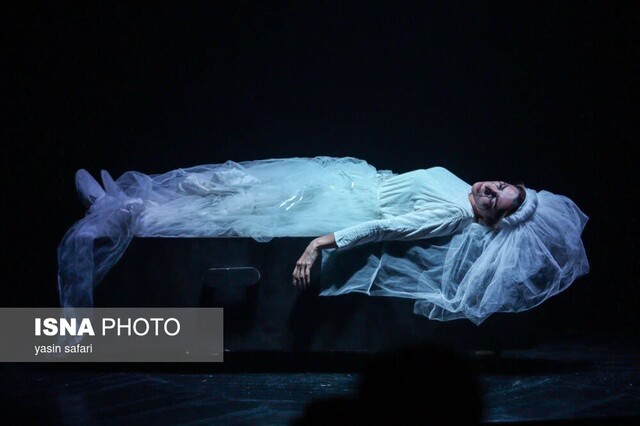 تئاتر «اتاق شماره ۳ طبقه همکف» - بندرانزلی