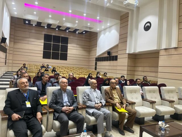 چهارمین کنفرانس ملی پیشرفتهای نوین انرژی در ساوه برگزار شد