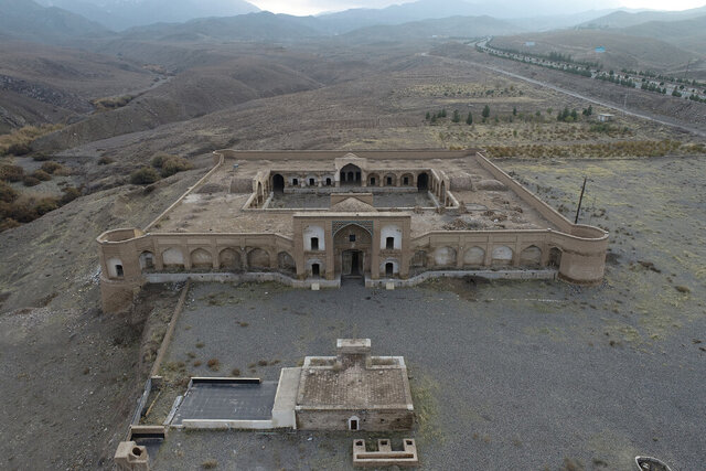 کاروانسرای گبرآباد (قمصر) یک فرصت برای ایران