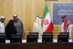 نشست مجلس با سفرای کشورهای اسلامی