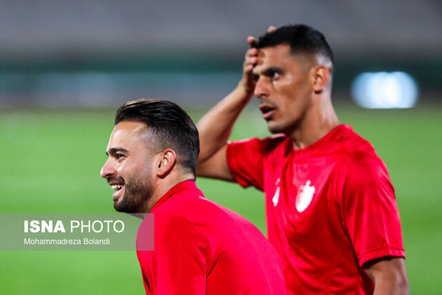 واکنش مدافع پرسپولیس به اظهارات نکونام در نشست خبری واکنش مدافع پرسپولیس به اظهارات نکونام در نشست خبری