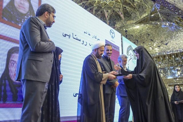 دفتر جشنوارههای ملی «شهود قدسی» و ادبی «باران» بسته شد دفتر جشنوارههای ملی «شهود قدسی» و ادبی «باران» بسته شد