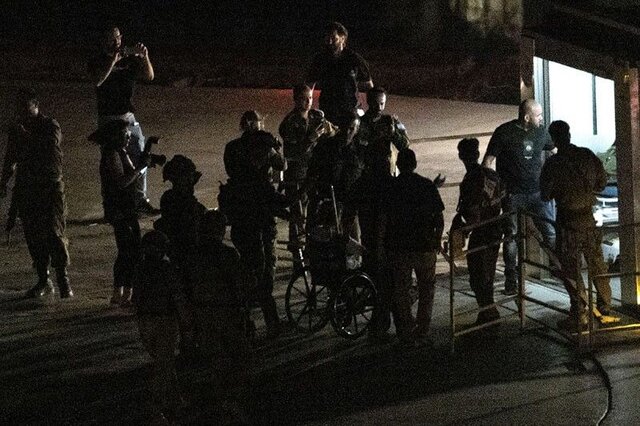 اذعان خبرنگار نظامی صهیونیست به رفتار انسانی حماس با اسیران اذعان خبرنگار نظامی صهیونیست به رفتار انسانی حماس با اسیران