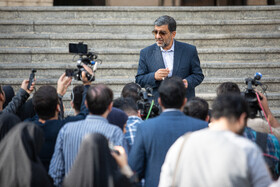 سید عزت‌الله ضرغامی، وزیر میراث و گردشگری در حاشیه جلسه هیات دولت - ۳ آبان