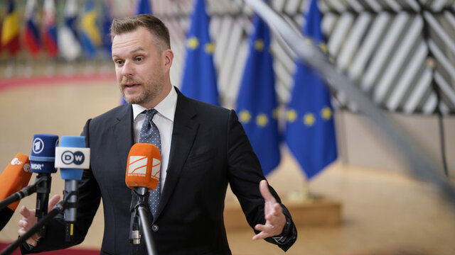 وزیر خارجه لیتوانی زاخارووا از پیگرد وزیر خارجه لیتوانی سخن گفت