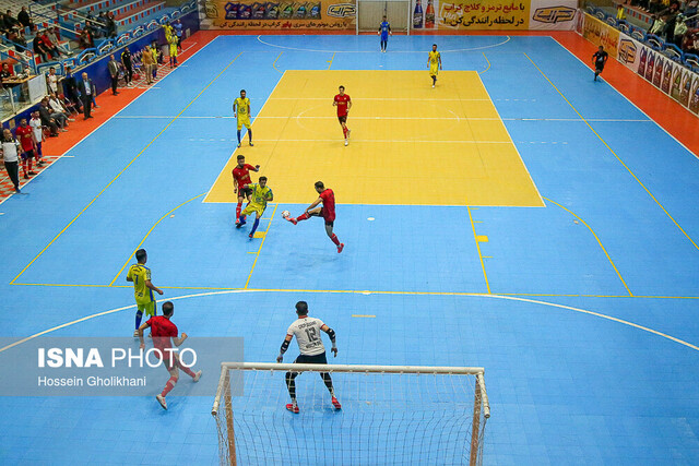 عکس تزئینی است تیم فوتسال قم در جایگاه پنجم لیگ برتر