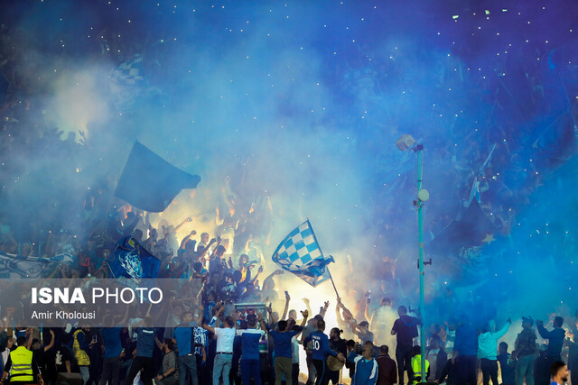 ویدیو/ حواشی بازی استقلال و آلومینیوم از نگاه دوربین ایسنا ویدیو/ حواشی بازی استقلال و آلومینیوم از نگاه دوربین ایسنا