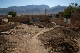 دستکند کشف‌شده در روستای دولت‌آباد روی حدود ۲۵ خانه قرار دارد.