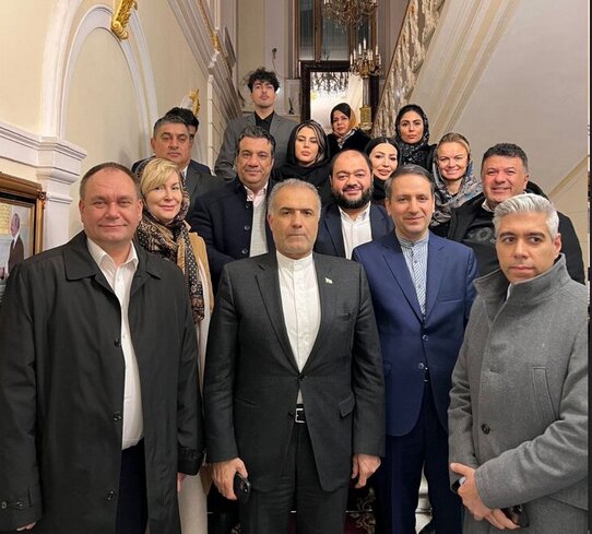 نشست مشترک سفیر ایران در مسکو با تولیدکنندگان لوازم آرایشی و بهداشتی نشست مشترک سفیر ایران در مسکو با تولیدکنندگان لوازم آرایشی و بهداشتی