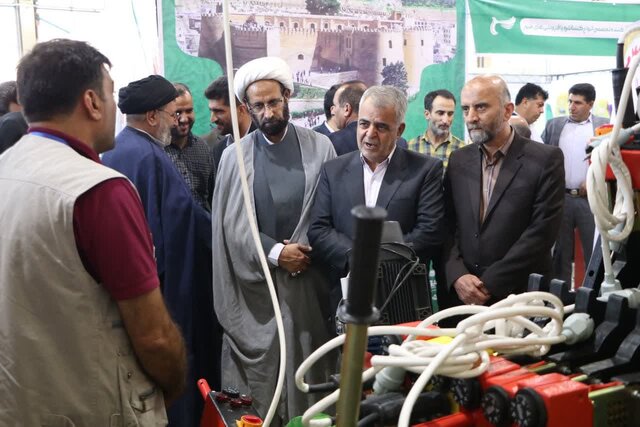 افتتاح نمایشگاه تخصصی کشاورزی در خرمآباد