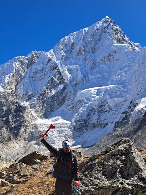 صعود یک ایرانی با ضایعه نخاعی به بیسکمپ اورست